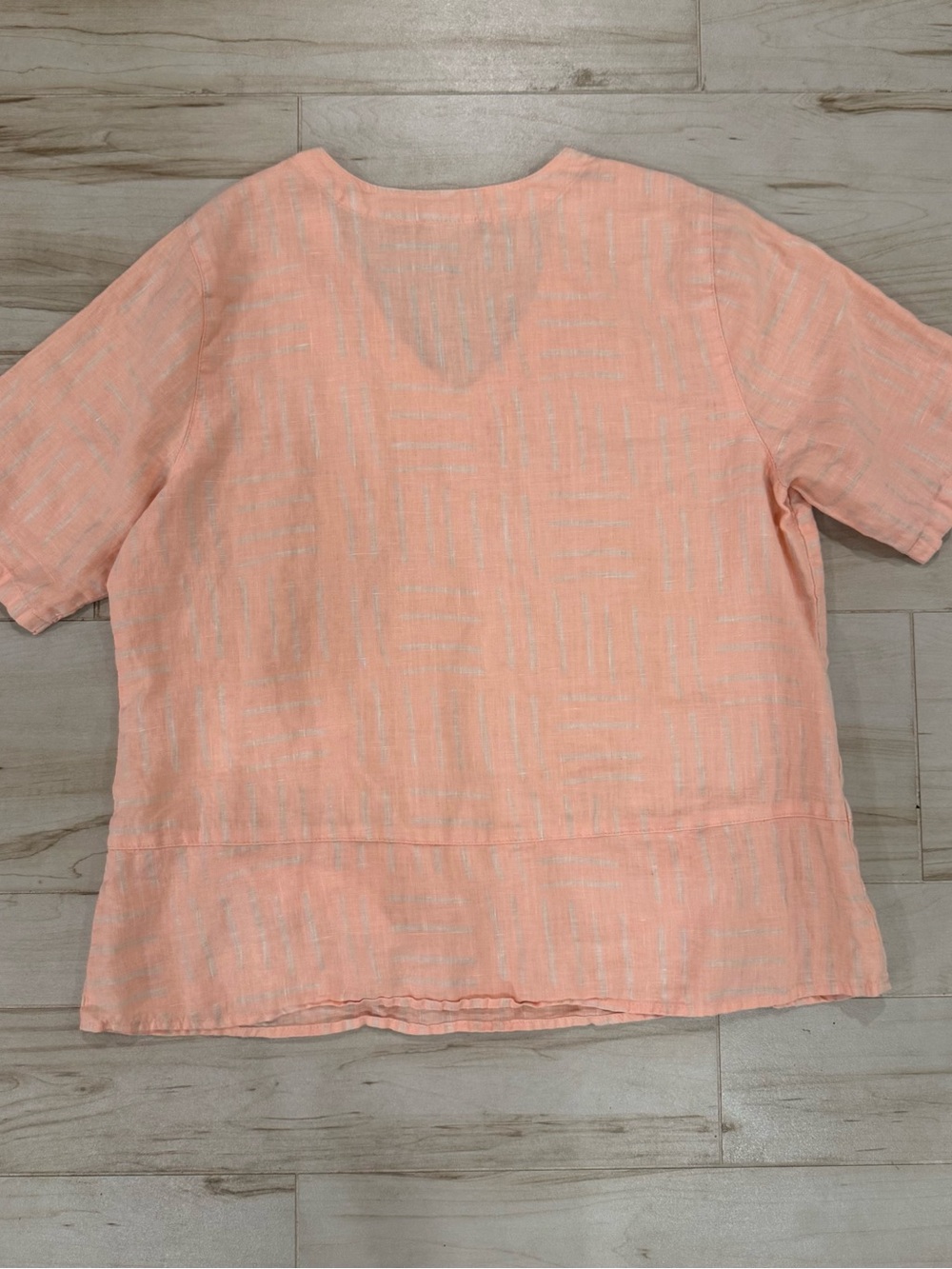 Click 100% Linen Peach Cream Striped V-Neck Top Medium Coastal Summer - Picture 7 of 7